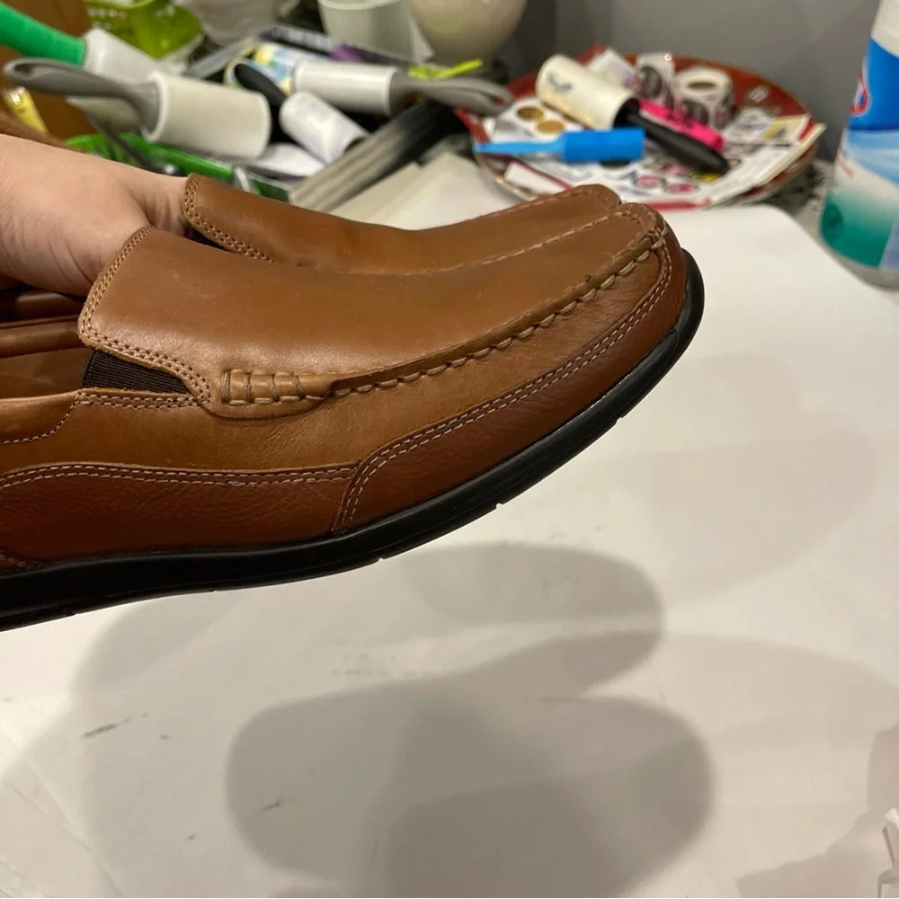 Vionic Preston men's slip-on loafers Size 8.5 Brown Expandable